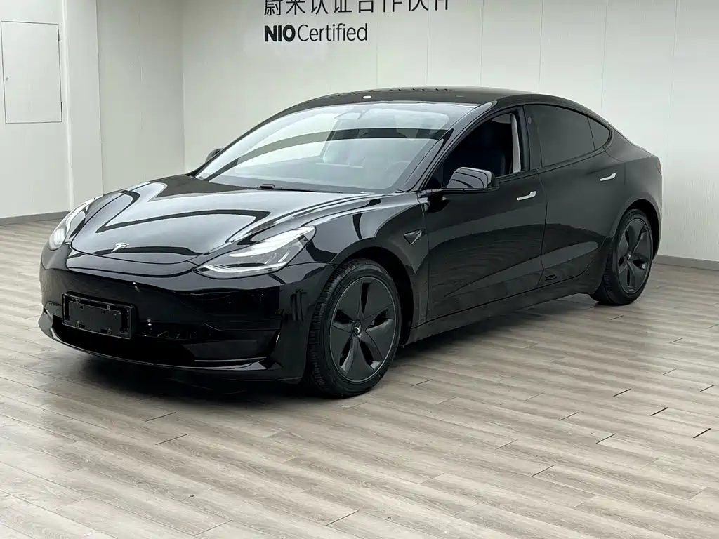 Tesla Model 3 2020