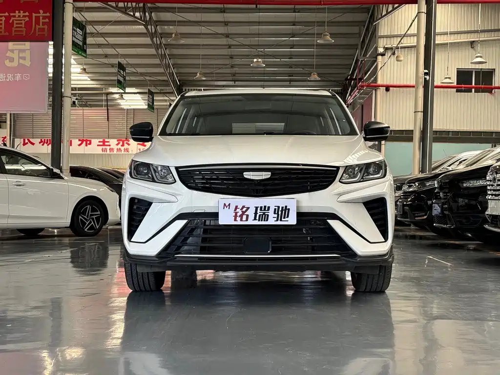 Geely Binyue - фото 2
