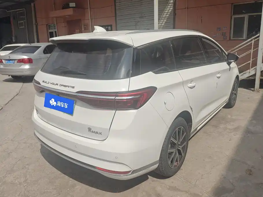 BYD MAX New Energy — миниатюра 3