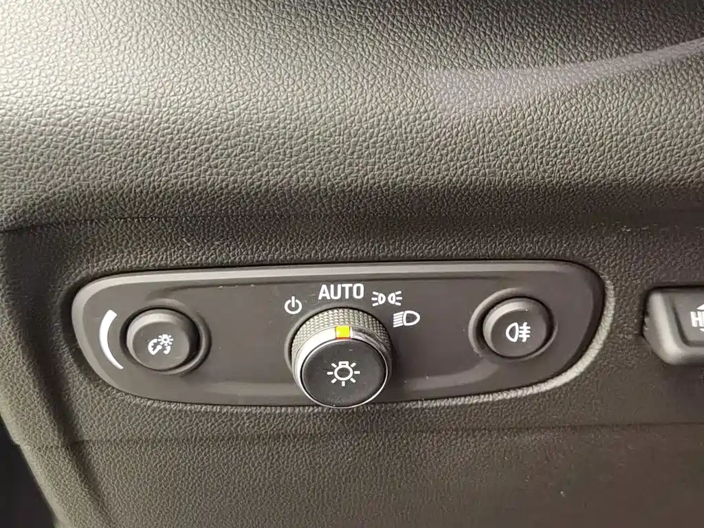 Buick Envision S — миниатюра 21