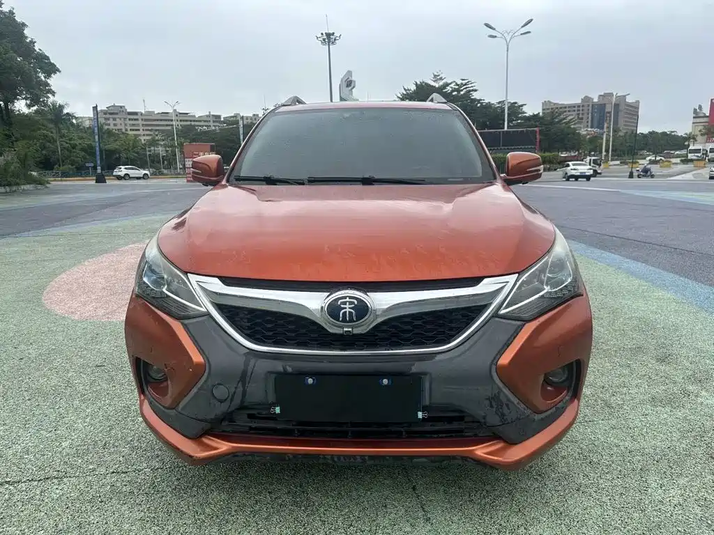 BYD Song — миниатюра 2