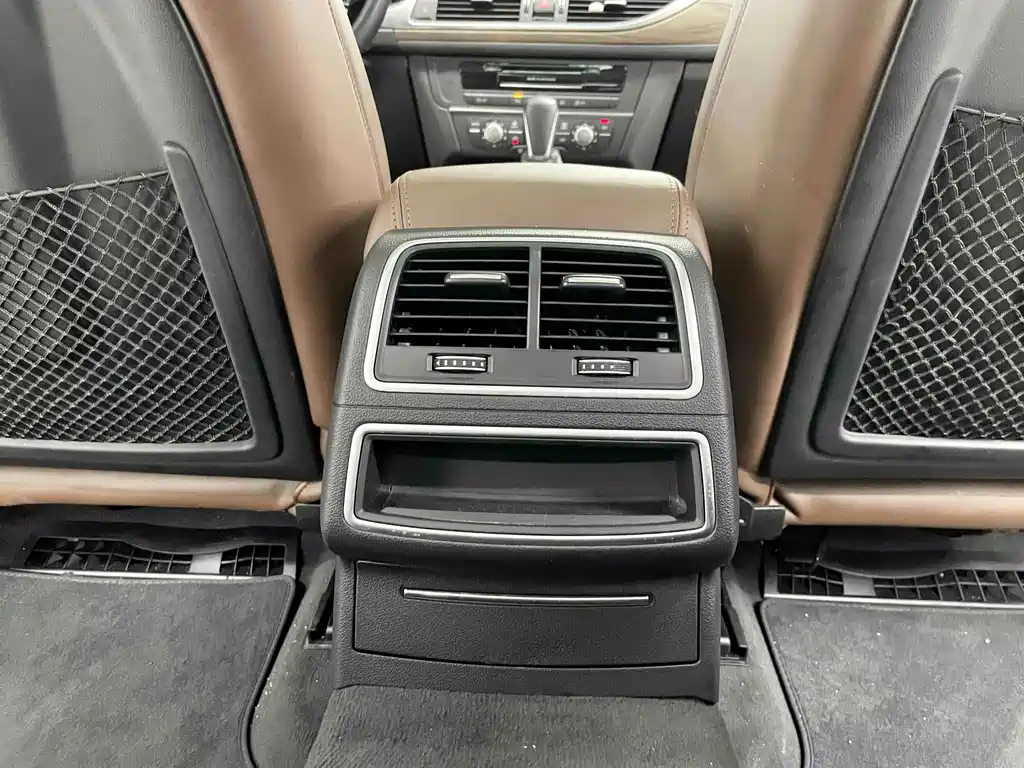 Audi A6L — миниатюра 18