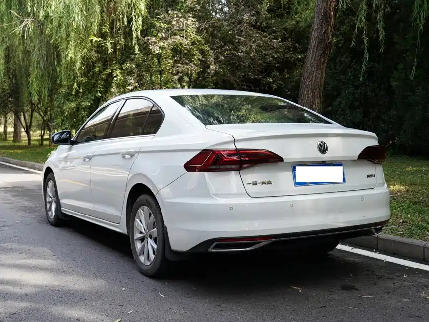 Volkswagen Bora — миниатюра 13
