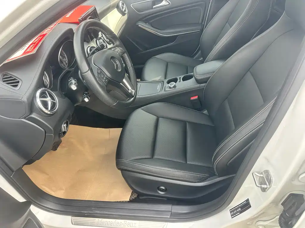 Mercedes-Benz GLA — миниатюра 7
