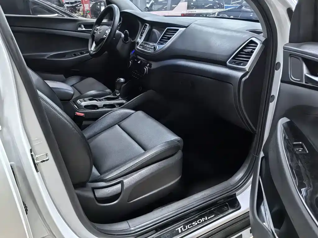 Hyundai Tucson — миниатюра 11