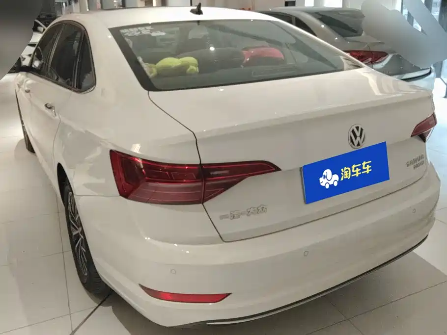 Volkswagen Sagitar — миниатюра 3