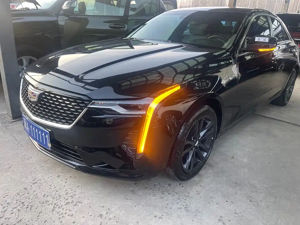 CADILLAC CT4