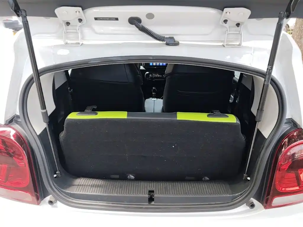 Roewe Clever — миниатюра 19