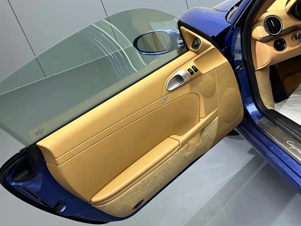 Porsche Cayman — миниатюра 9