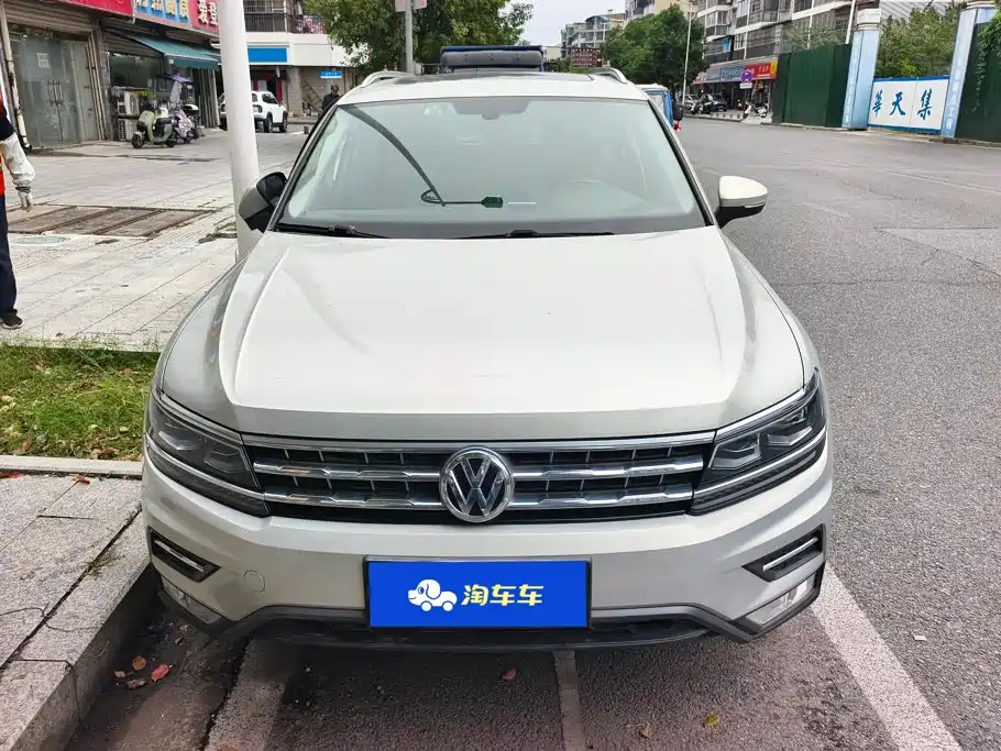Volkswagen Tiguan L