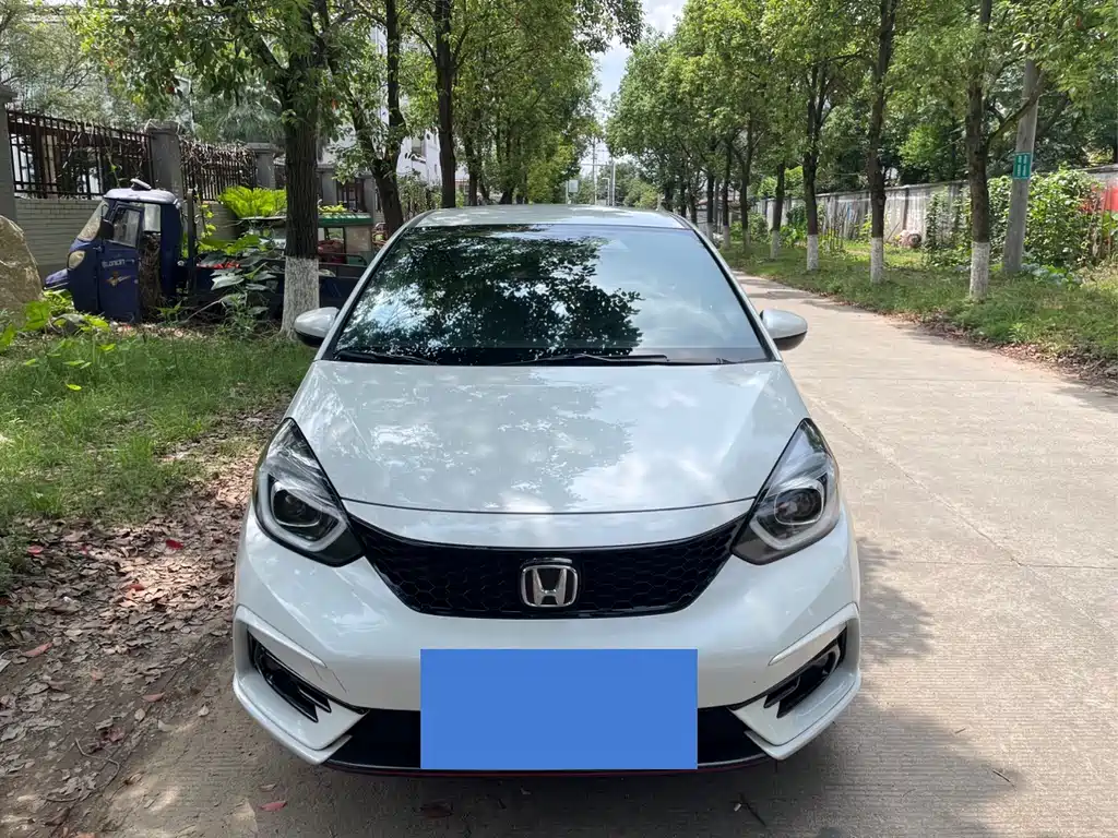 Honda Life 2021 1.5L CVT SPORT Heart Dynamic Edition