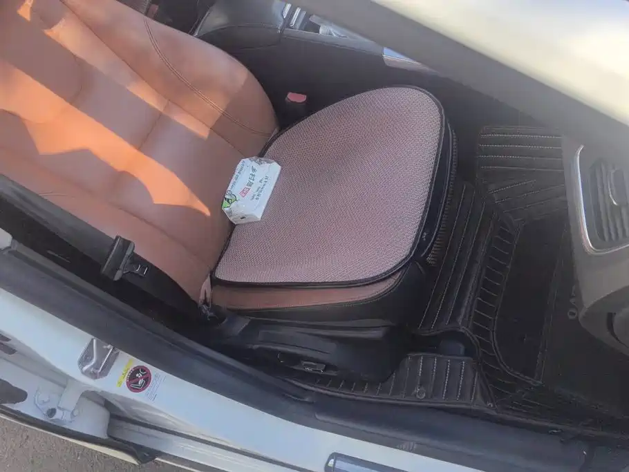 Volvo S60 — миниатюра 8