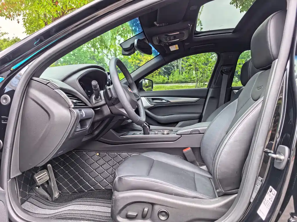 Cadillac CT5 2023 28T Luxury