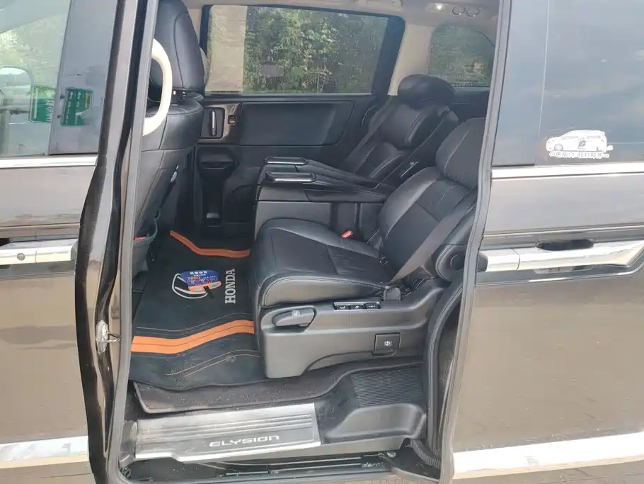 Honda Elysion — миниатюра 11