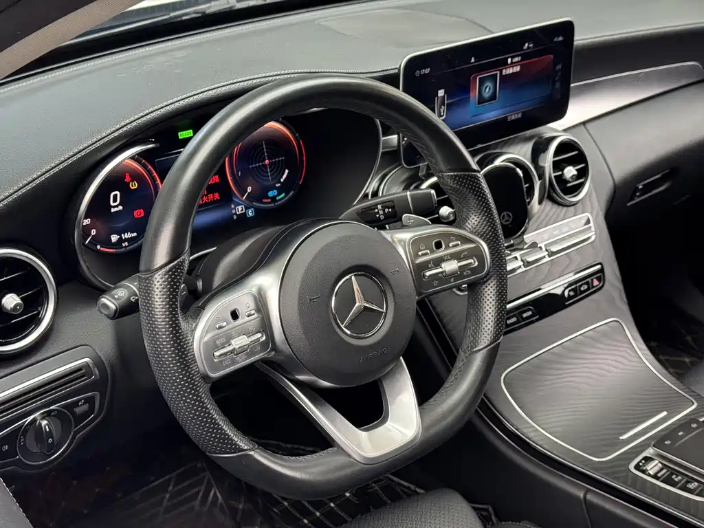 Mercedes-Benz C-Class — миниатюра 17