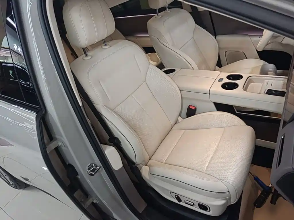 Li Auto Li i8 — миниатюра 25