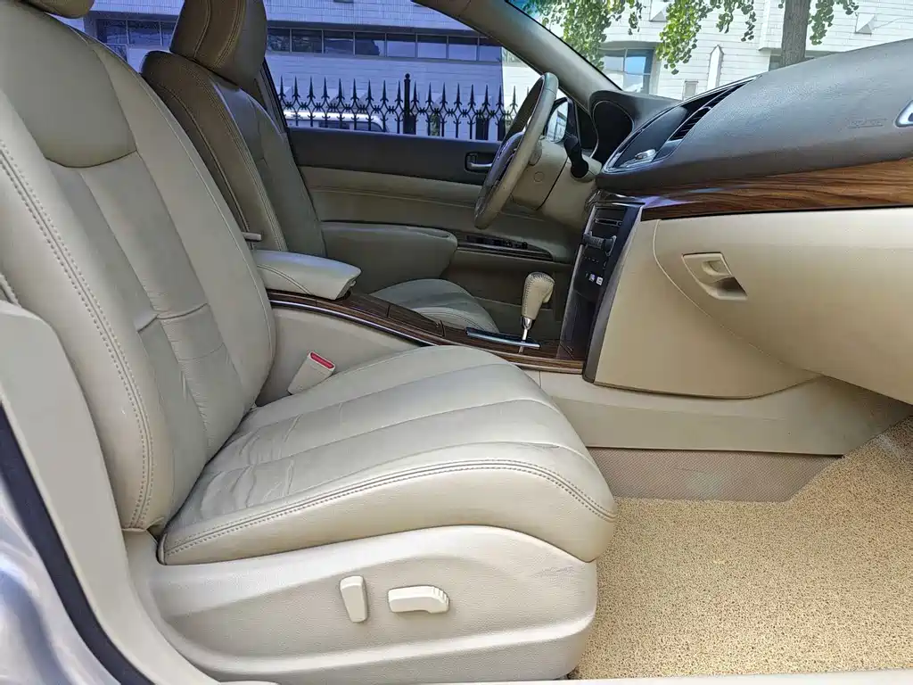 Nissan Teana — миниатюра 14