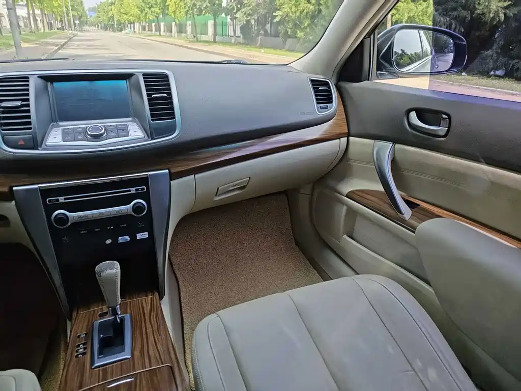 Nissan Teana — миниатюра 9