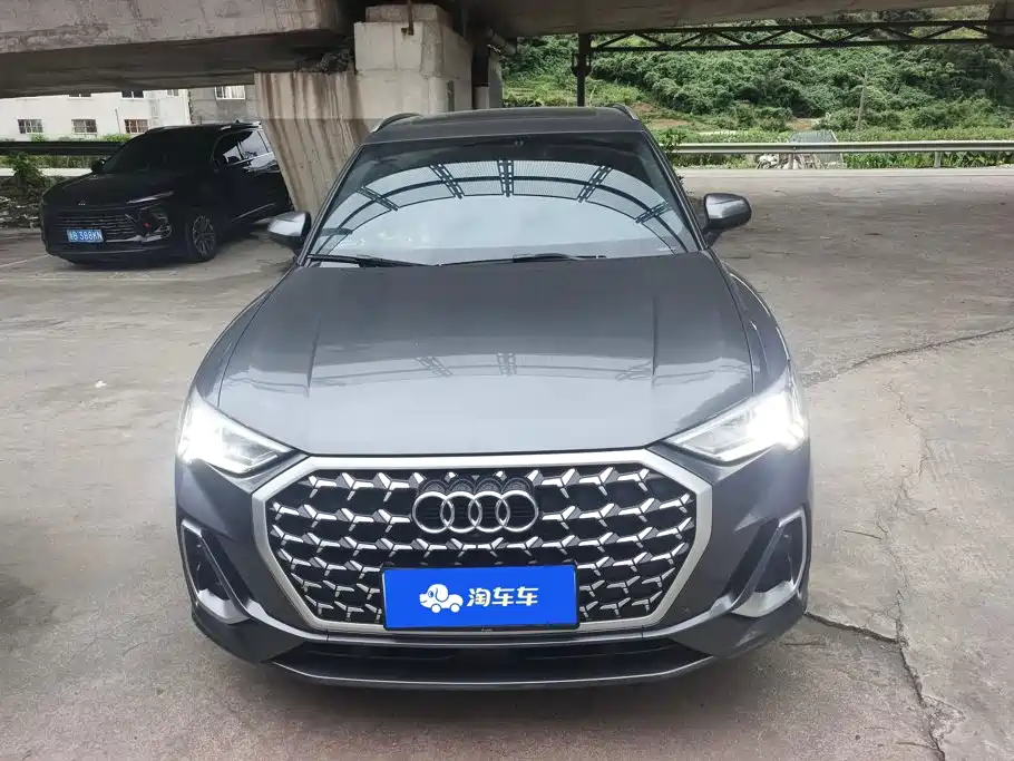 Audi Q3 — миниатюра 2
