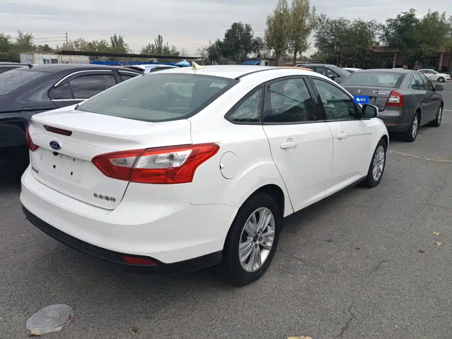 Ford Focus — миниатюра 3