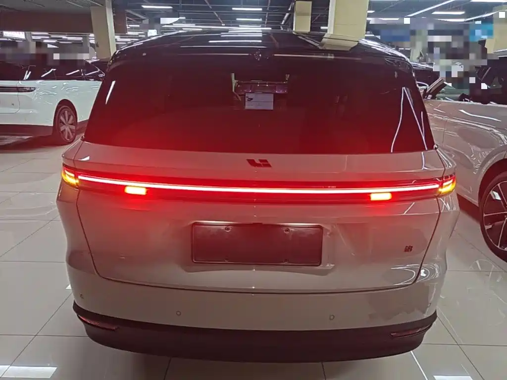 Li Auto Li i8 — миниатюра 6