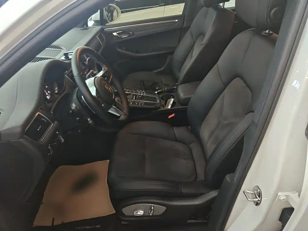 Porsche Macan — миниатюра 15