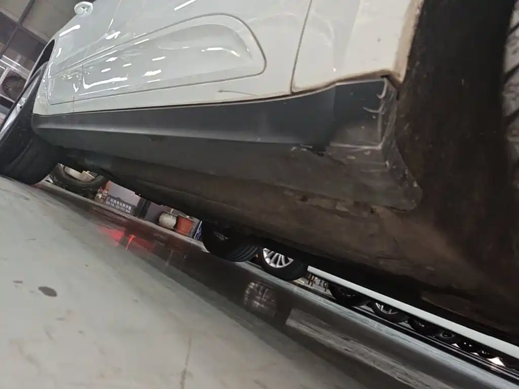 Porsche Macan — миниатюра 21