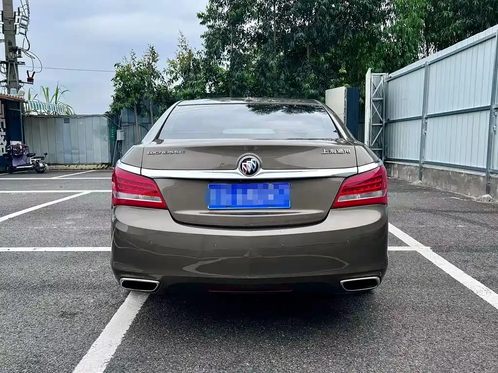 Buick LaCrosse — миниатюра 5