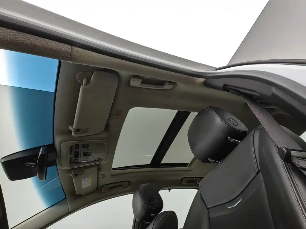 Cadillac XTS — миниатюра 14