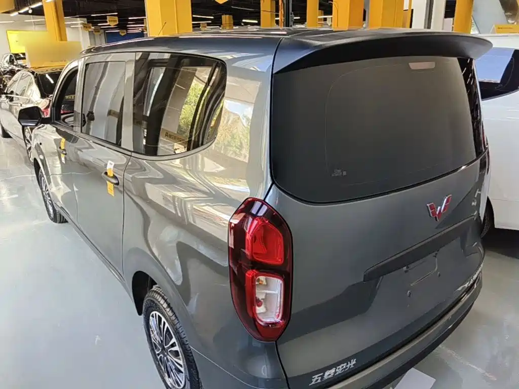 Wuling Hongguang EV — миниатюра 5