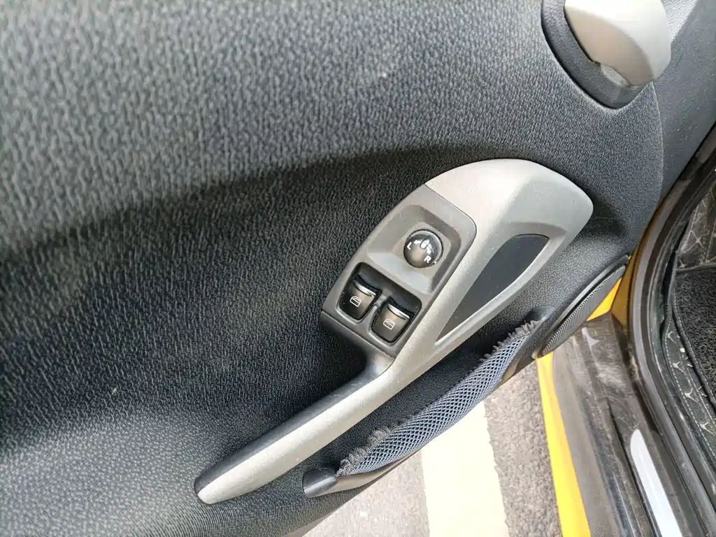 smart Smart Fortwo — миниатюра 15
