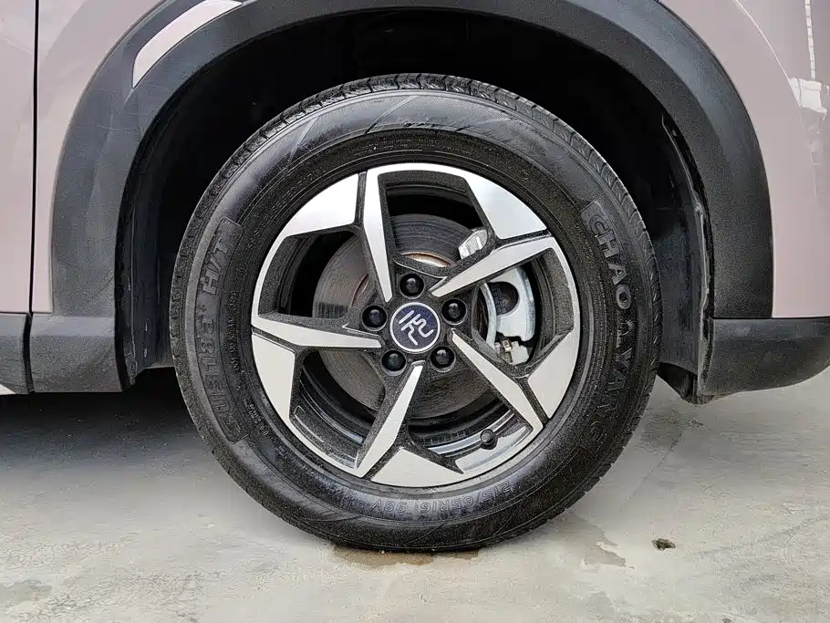 BYD Yuan UP — миниатюра 6