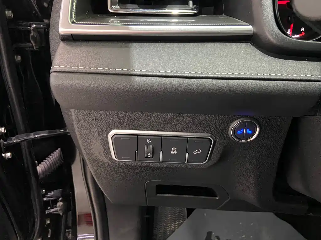 Haval M6 — миниатюра 17