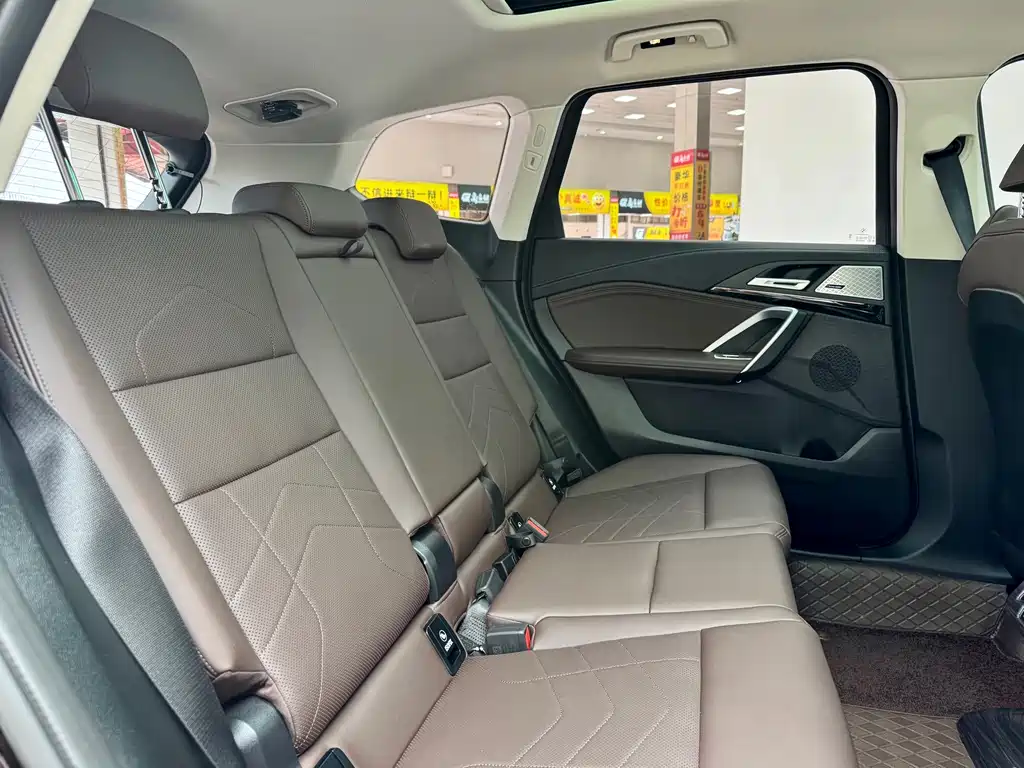 BMW X1 — миниатюра 12