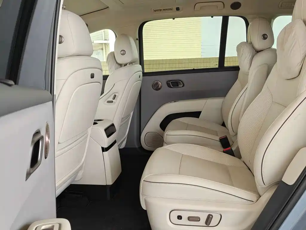 Li Auto Li i8 — миниатюра 11