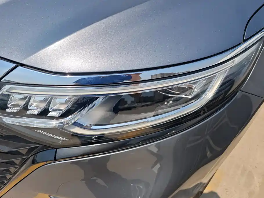 Roewe iMAX8 — миниатюра 5