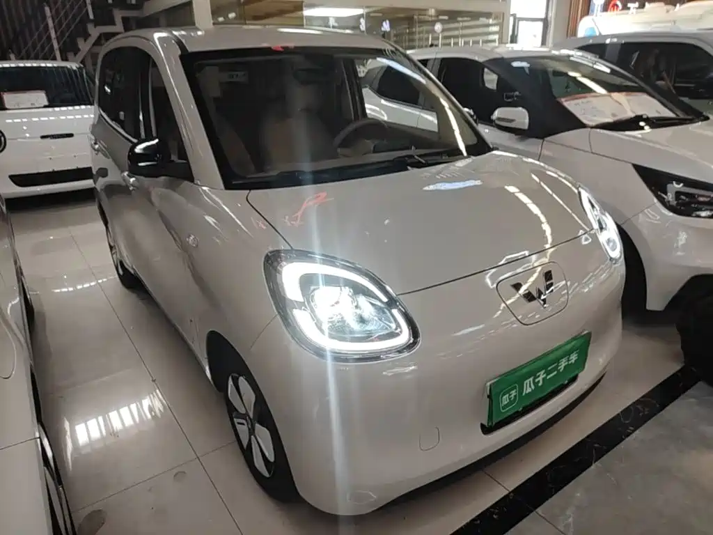 Wuling MINIEV — миниатюра 4