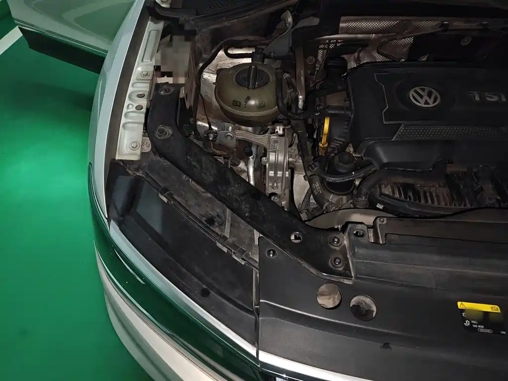 Volkswagen Tiguan L — миниатюра 19