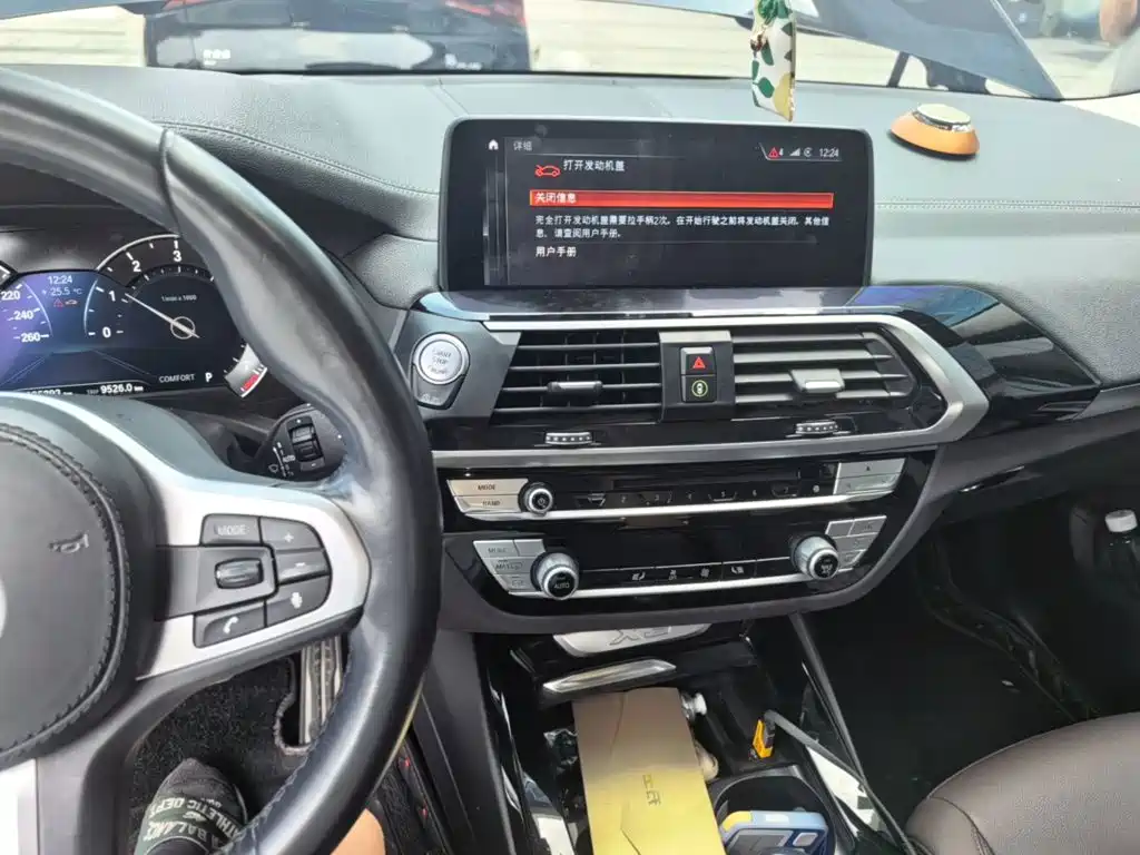 BMW X3 — миниатюра 9