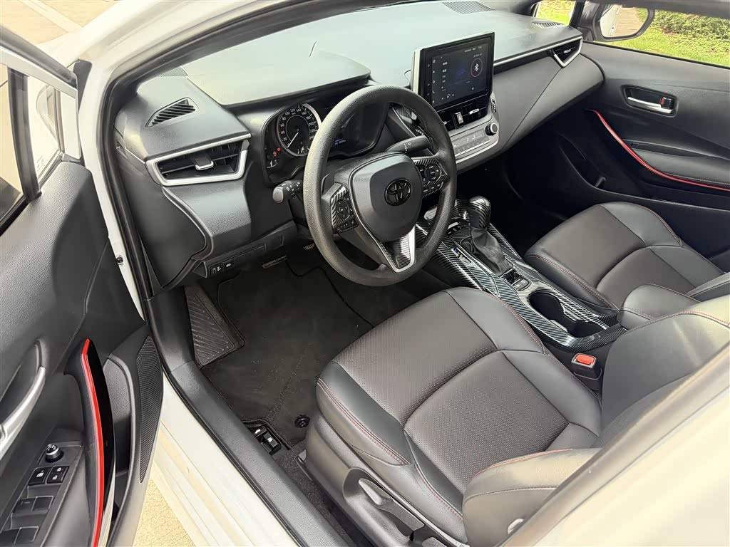 Toyota Levin 1.2 л 2023 г. Белый, пробег 35000 км