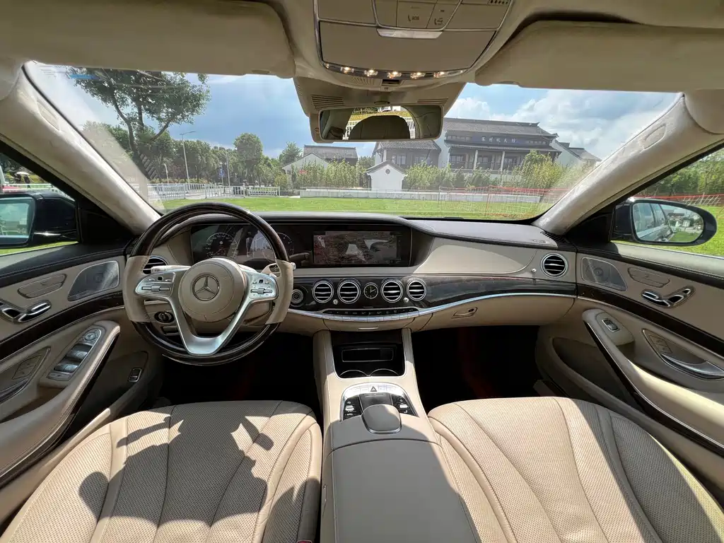 Mercedes-Benz S-Class — миниатюра 8