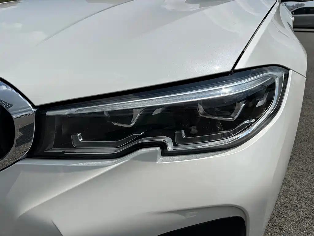 BMW 3 Series — миниатюра 9