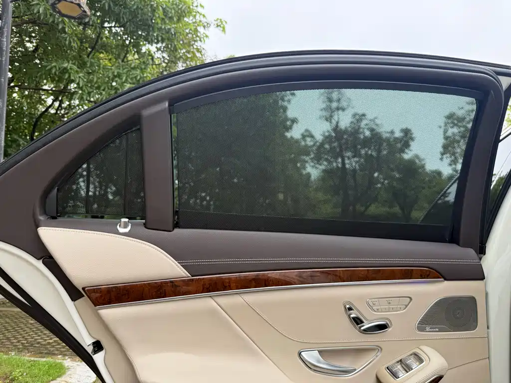 Mercedes-Benz S-Class — миниатюра 17