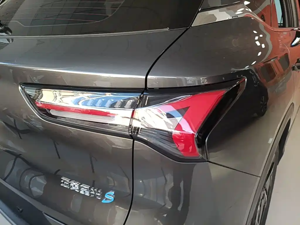 Wuling Xingguang S — миниатюра 8