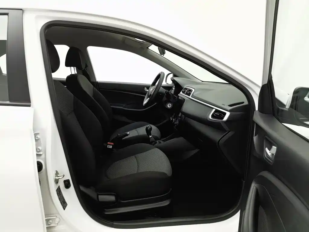 Hyundai Verna — миниатюра 23