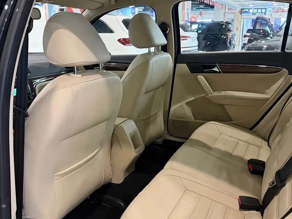Volkswagen Lavida 2013 1.4TSI DSG Luxury