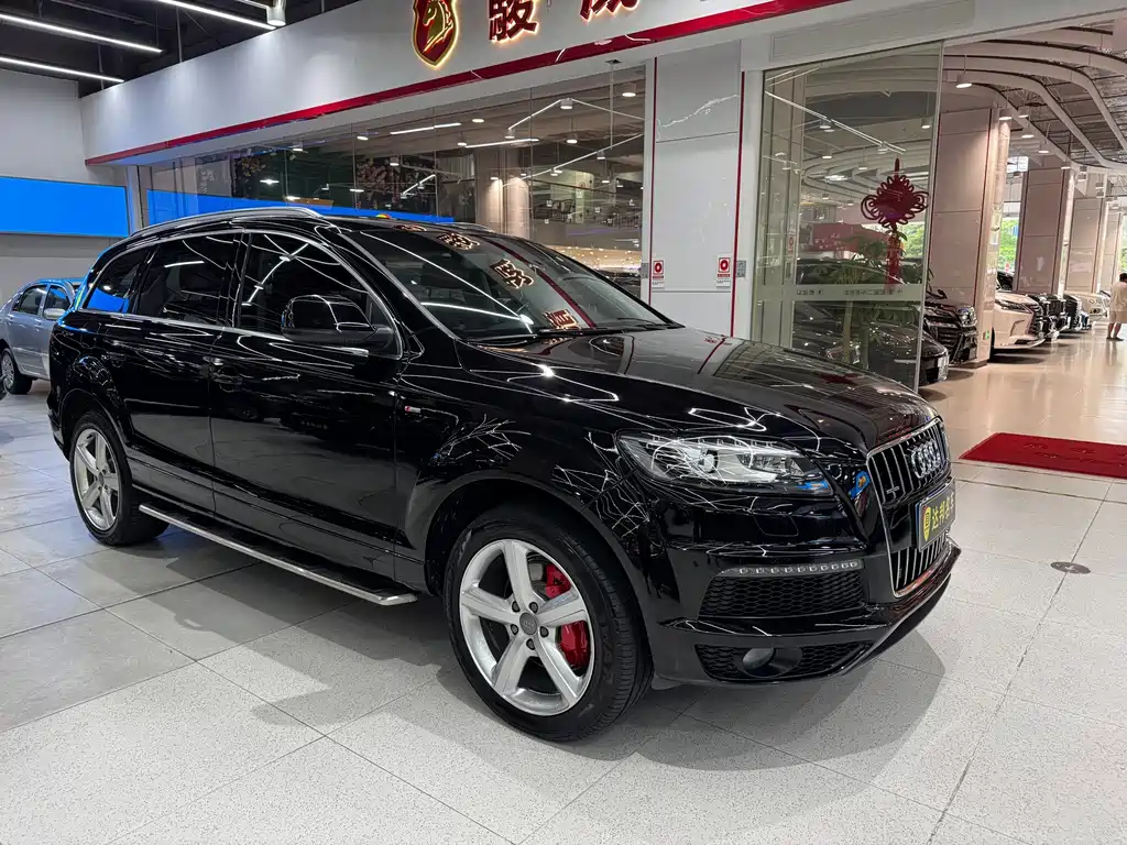 Audi Q7 — миниатюра 3