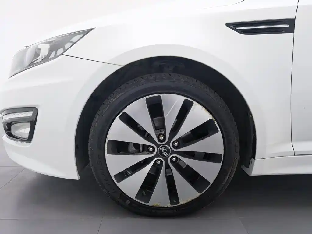 Kia K5 — миниатюра 17