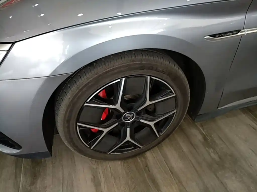 BYD Han — миниатюра 23