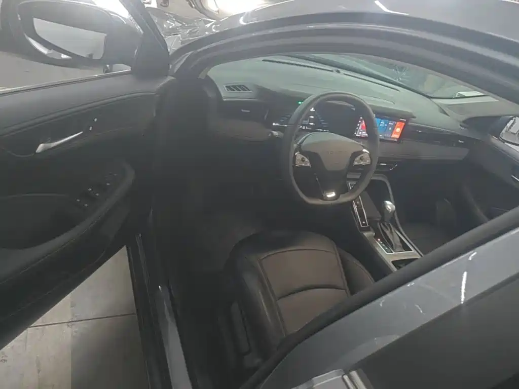 Roewe i5 — миниатюра 16